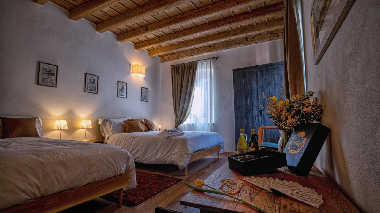 Locanda Dell'Oleificio Mezzane di Sotto Dış mekan fotoğraf